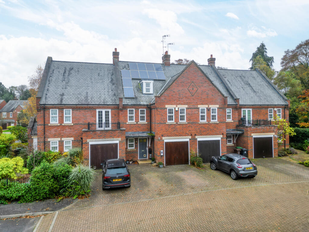 Additional image 32 of Azalea Close, Napsbury Park, St. Albans