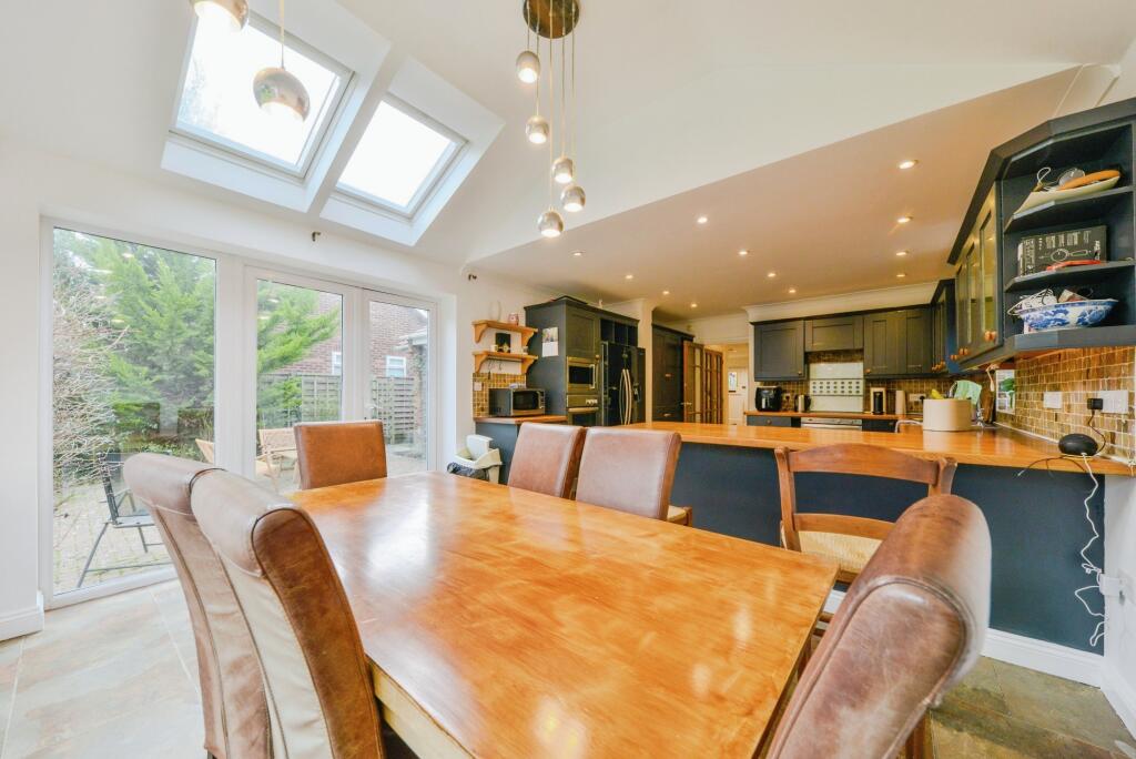 Additional image 4 of Park Street Lane, St. Albans, AL2