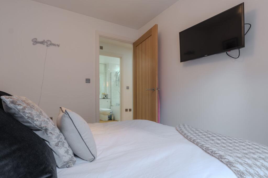 Additional image 11 of Lichfield Street, Tamworth, B79