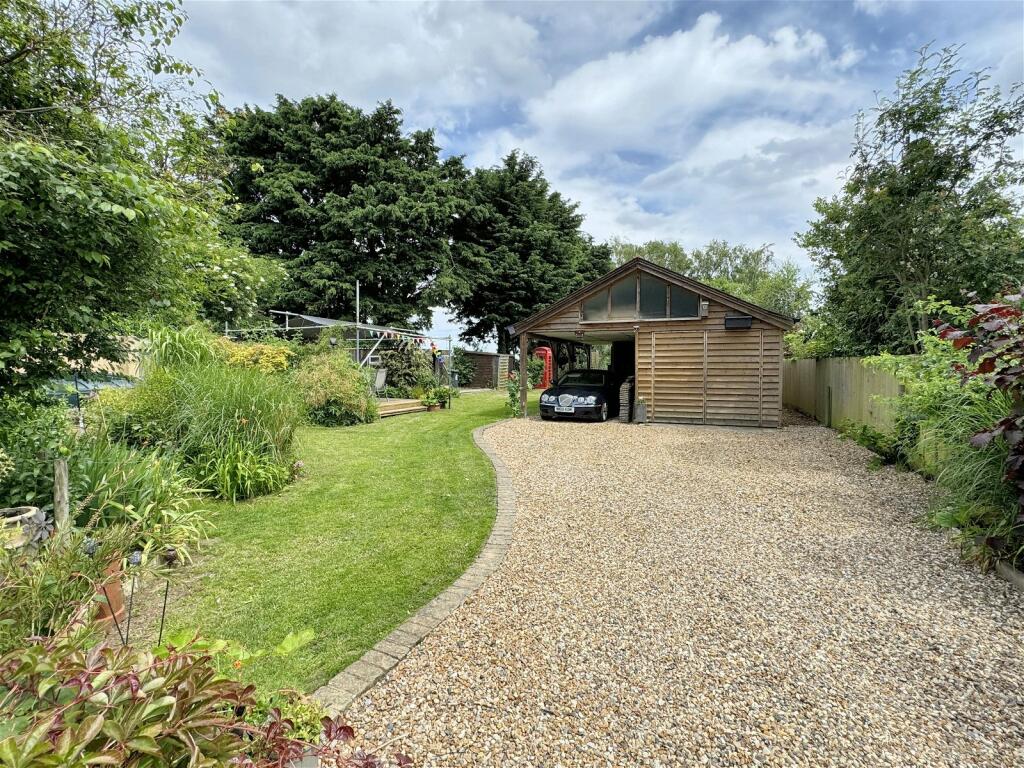 Additional image 46 of Station Road, Haddenham