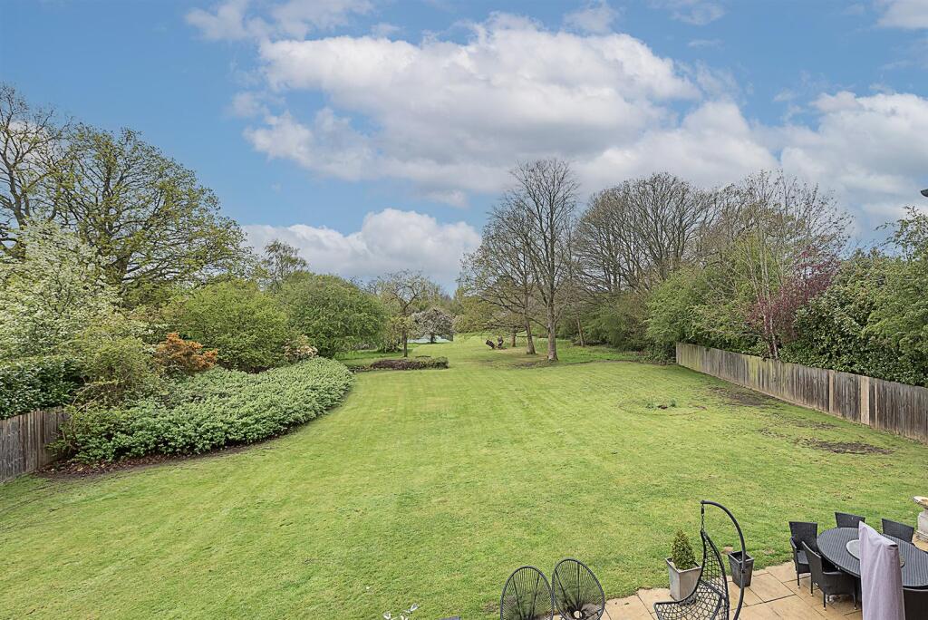 Additional image 10 of Blackmore Way, Wheathampstead