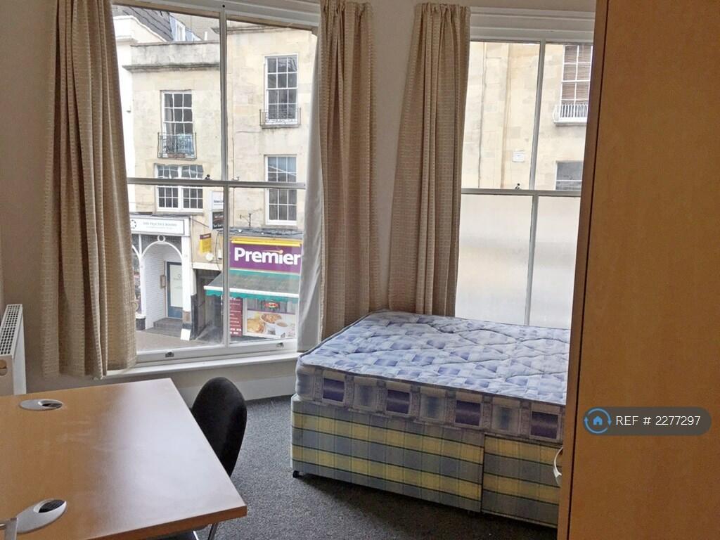 Additional image 9 of Royal York Crescent, Bristol, BS8