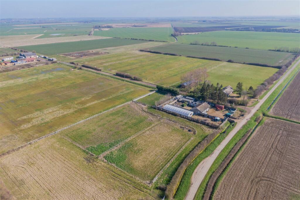 Additional image 16 of Cherrytrees, Willingham, Cambridgeshire Sat Nav CB24 5HZ