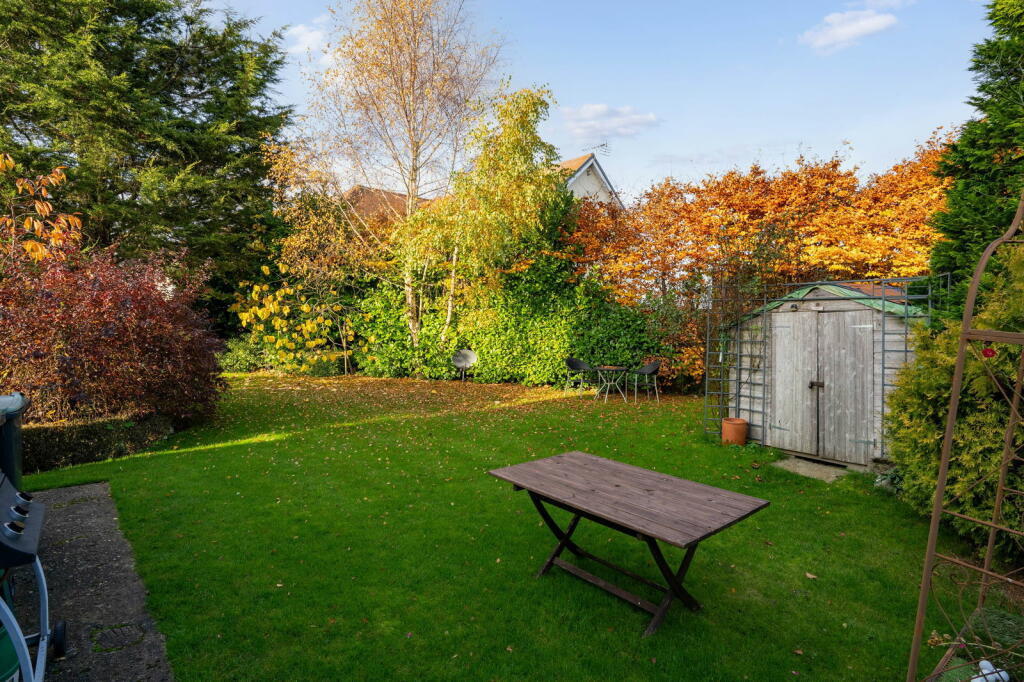 Additional image 2 of Duddenhoe End