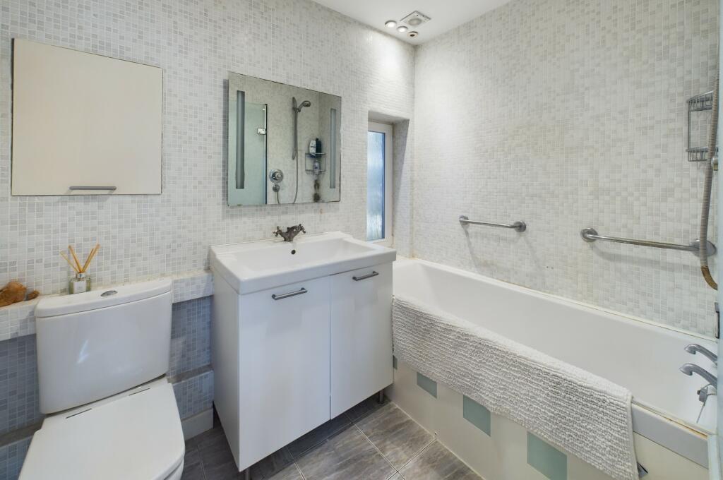 Additional image 10 of Lode Road, Bottisham