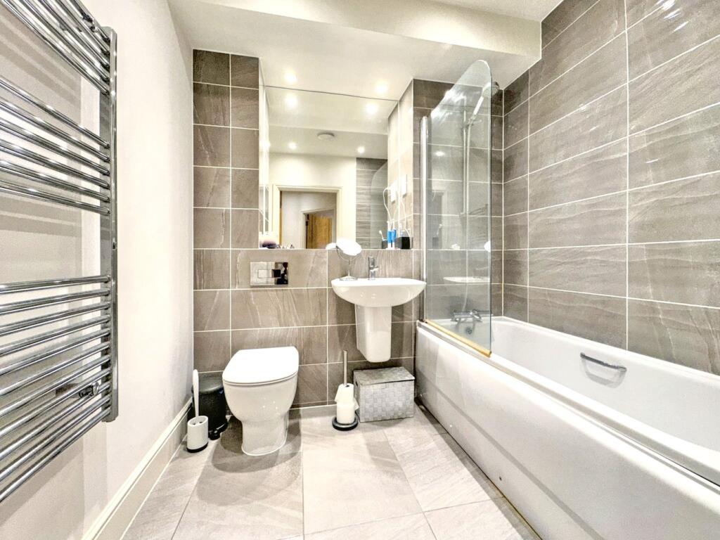 Additional image 11 of Crest View Drive, Petts Wood, Orpington, BR5