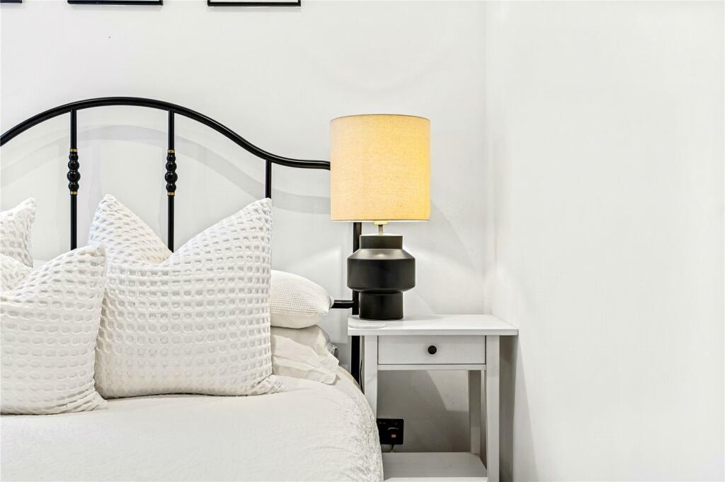 Additional image 11 of Fourth Avenue, Hove