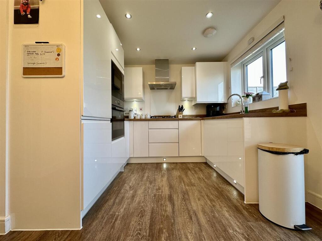 Additional image 12 of Cowleaze Path, Banwell