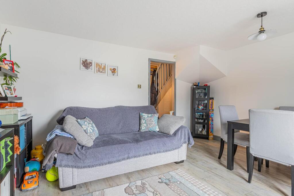 Additional image 7 of Fonthill Place, City Gardens, Cardiff