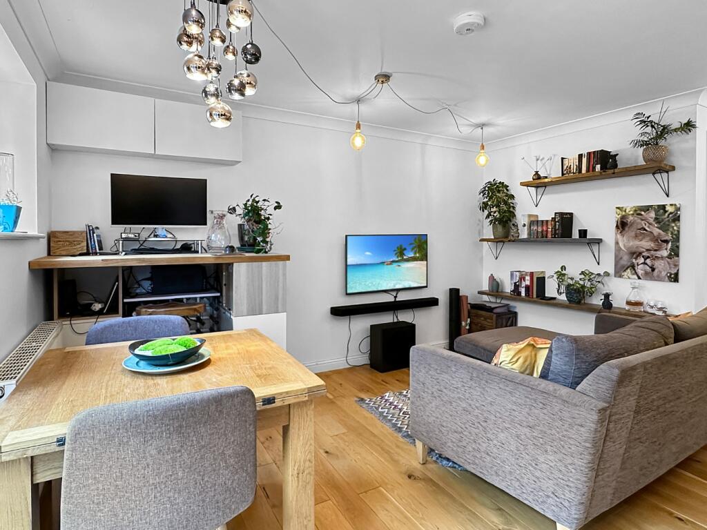 Additional image 15 of Ramsden Square, Cambridge