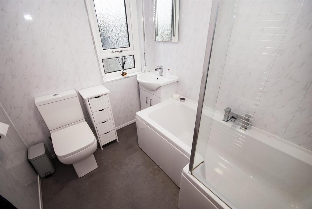 Additional image 18 of Oaklands Road, Ramsbottom, Bury