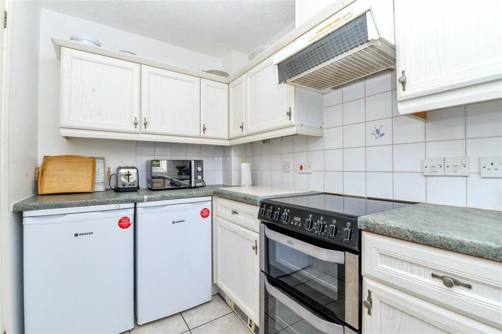 Additional image 10 of Fawn Gardens, New Milton, Hampshire, BH25