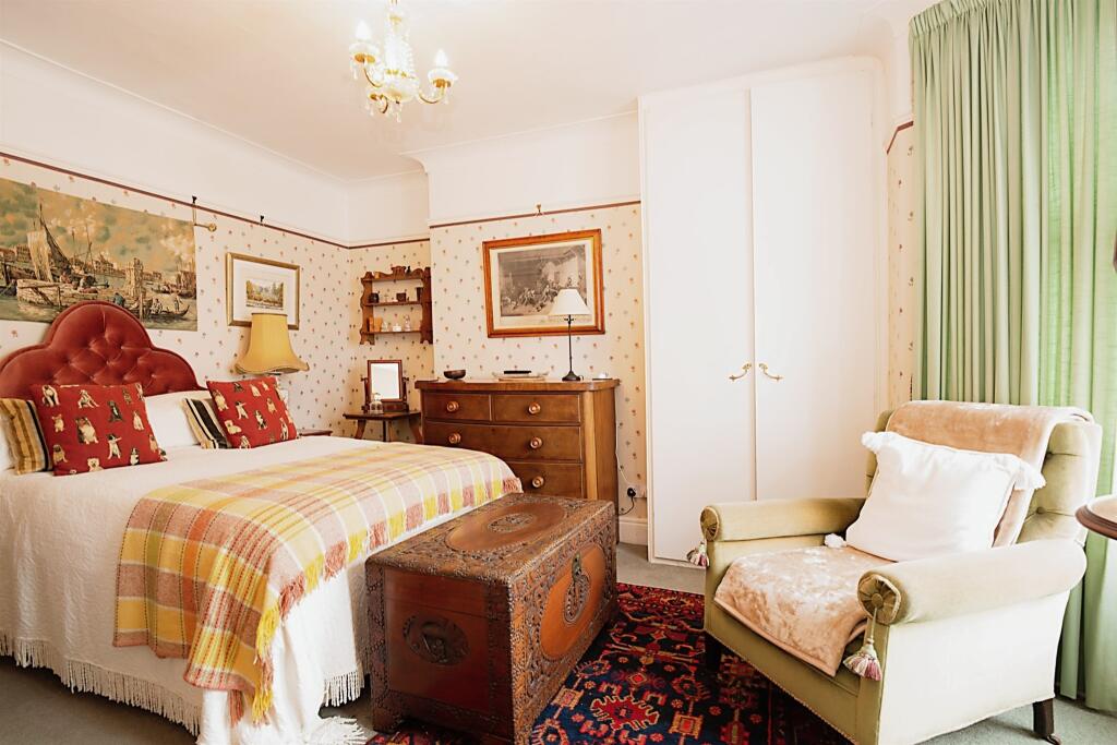 Additional image 8 of Llwyn-Y-Grant Place, Penylan, Cardiff