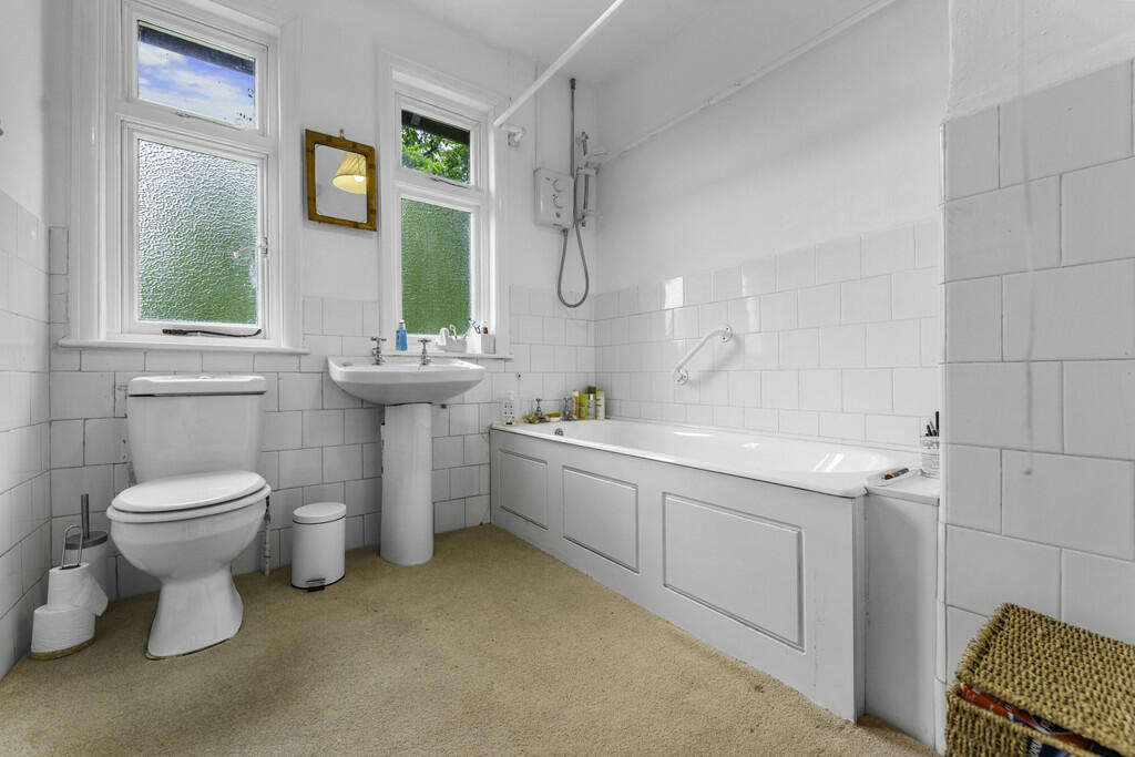 Additional image 16 of Main Road, Gwaelod-y-garth