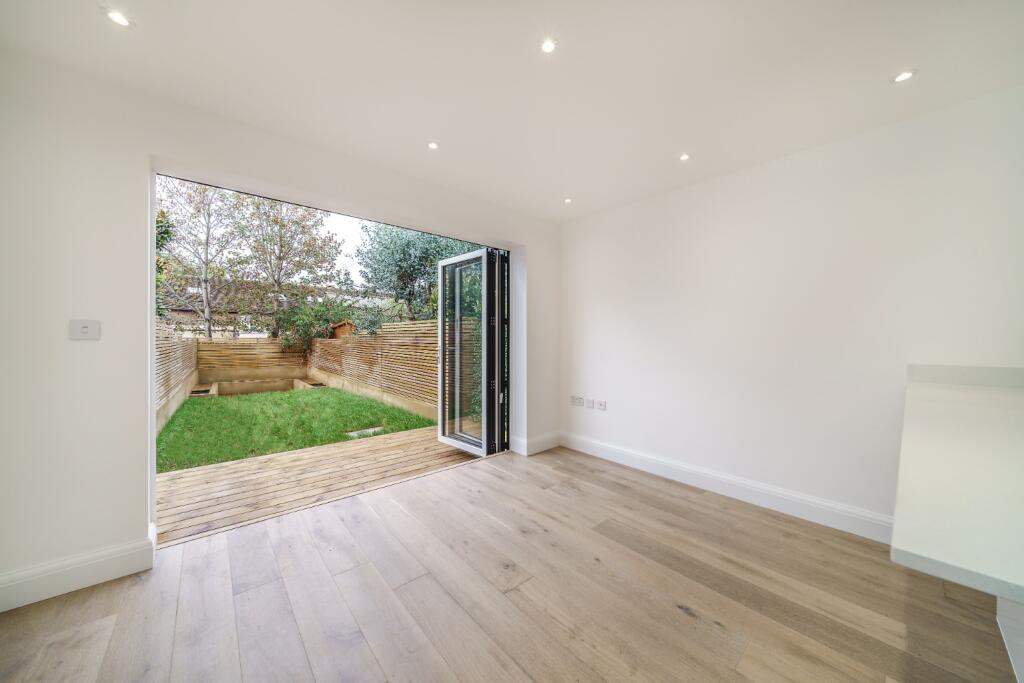 Additional image 6 of Bromley, Kent, BR1