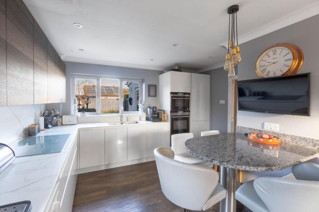 Additional image 2 of Orchard Way, Oakington, CB24