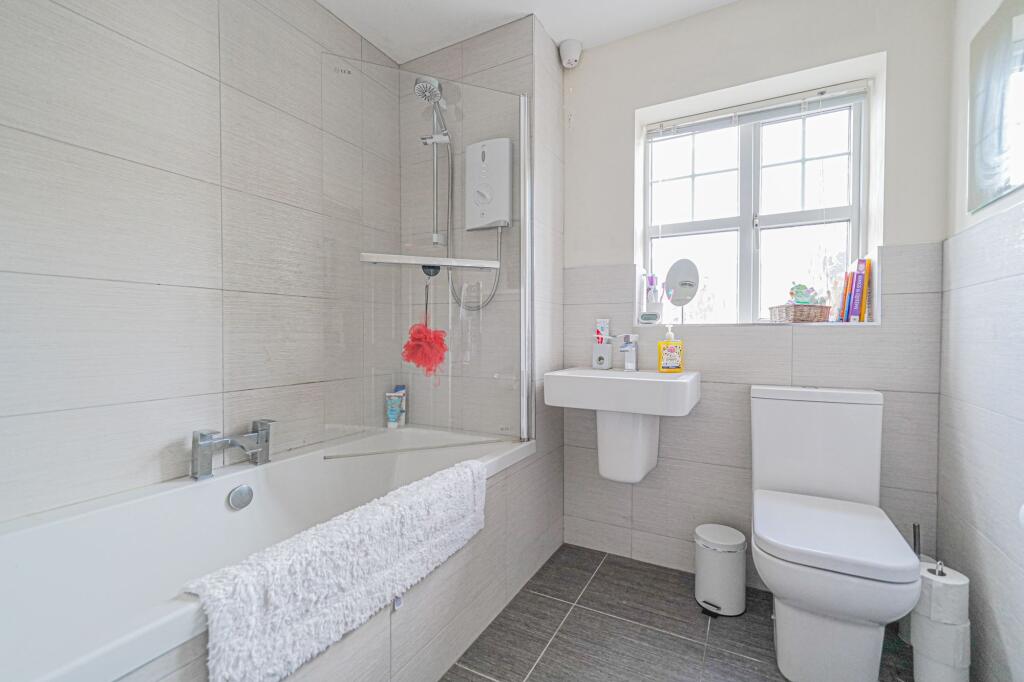 Additional image 22 of Glendon Way, Dorridge, B93