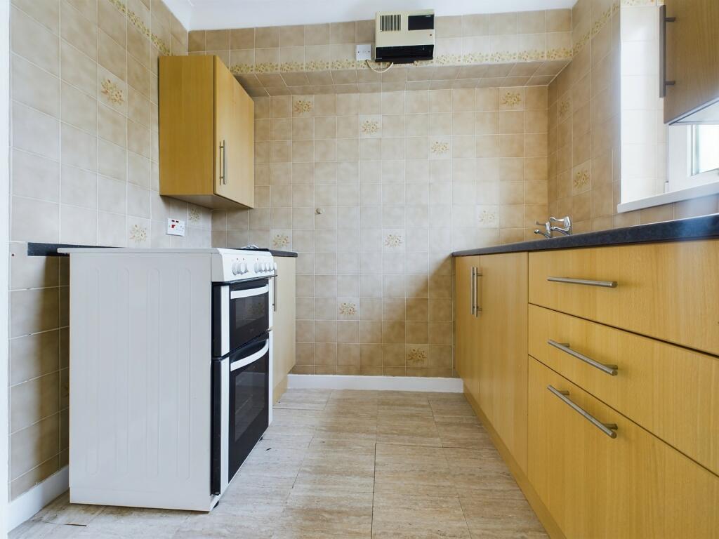 Additional image 14 of Heol Hir, Llanishen , Cardiff. CF14