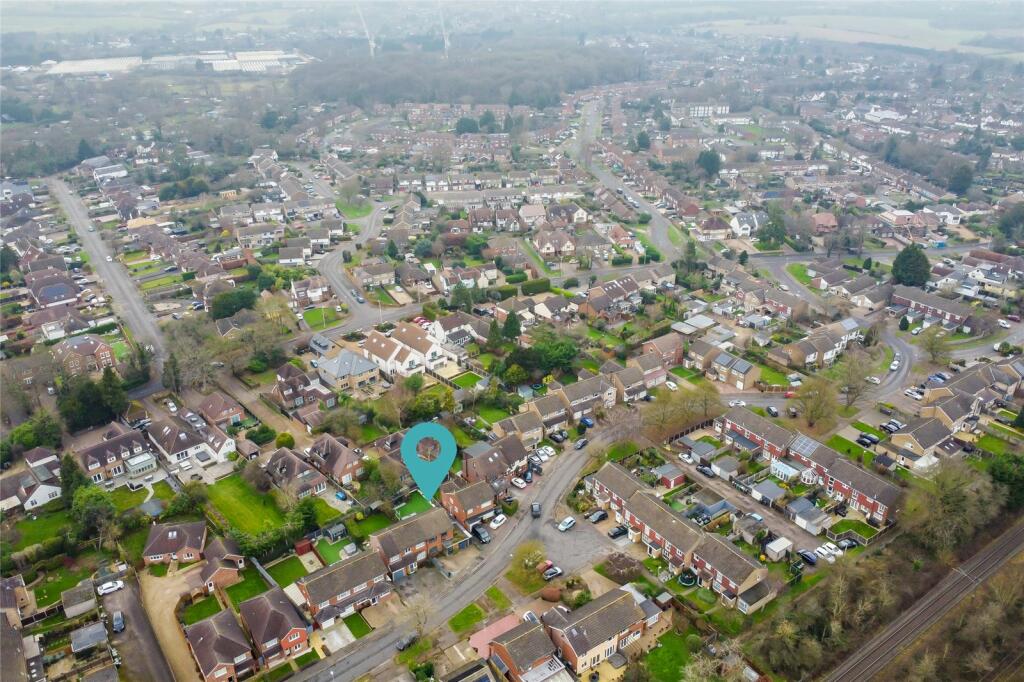 Additional image 12 of Maplefield, Park Street, St Albans, Hertfordshire,, AL2