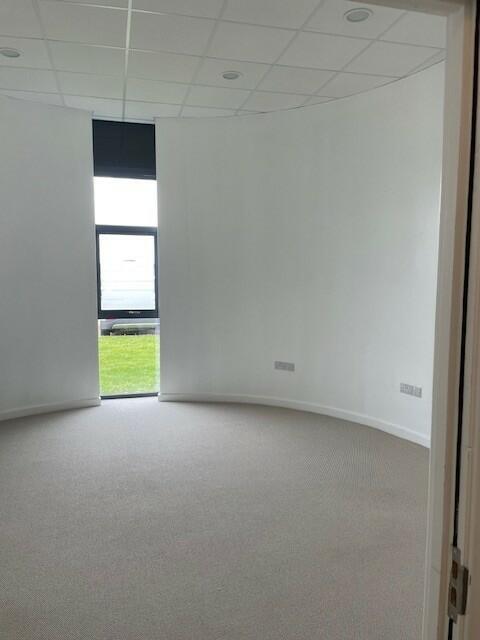 Additional image 3 of G19 Turret Room, an amazing 3-5 person "Feature" unit in Stirling House, Cambridge Innovation Park