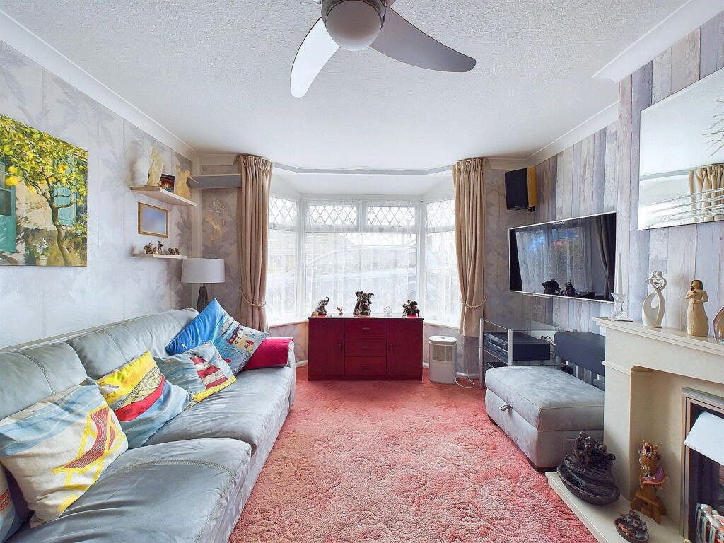 Additional image 3 of Meadow Road, Worthing BN11 2SE