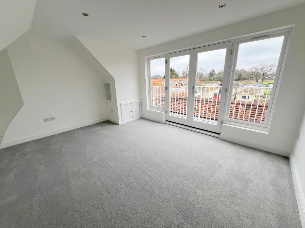 Additional image 7 of Milton Green, Christchurch Road, New Milton, Hampshire. BH25 6QG