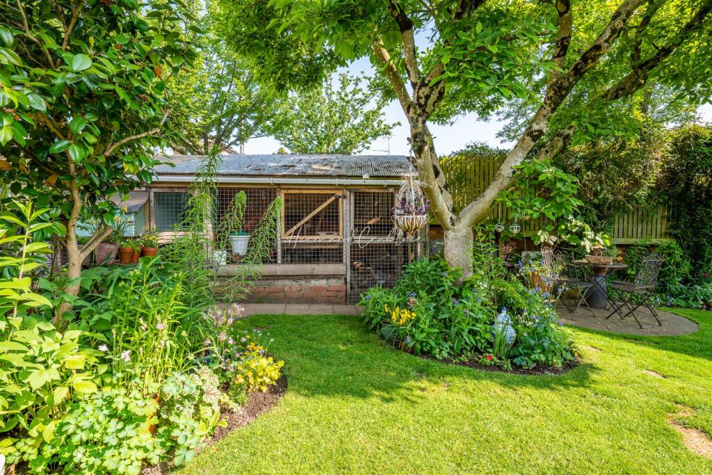 Additional image 41 of Lake Road West, Cardiff