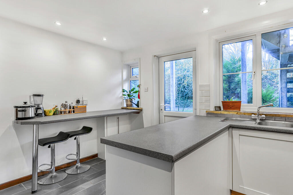 Additional image 18 of Christchurch Road, Bournemouth