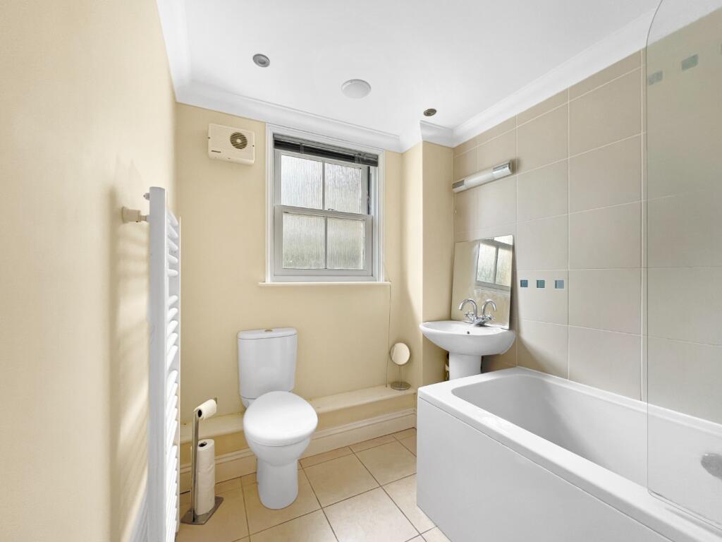 Additional image 8 of Cambridge Road, Great Shelford