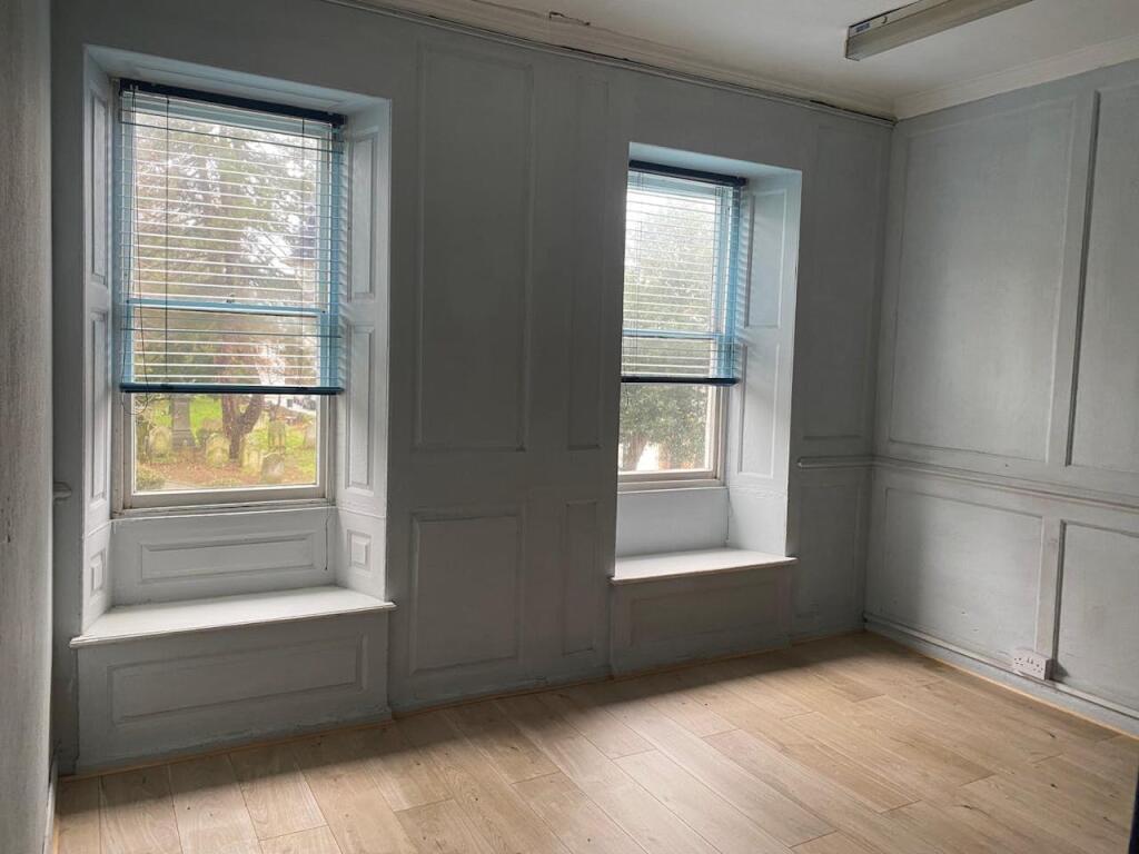 Additional image 7 of Rooms 8 & 9, Basildon Chambers, 35a East Street, Shoreham, BN43 5ZD