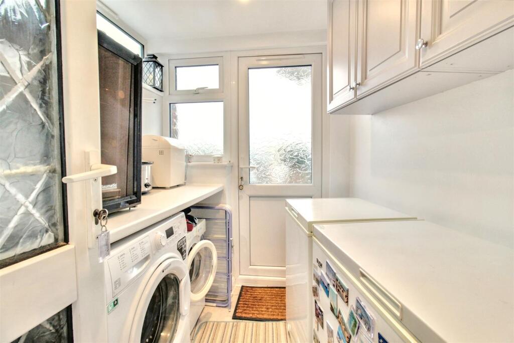 Additional image 24 of Alinora Crescent, Goring-By-Sea, Worthing