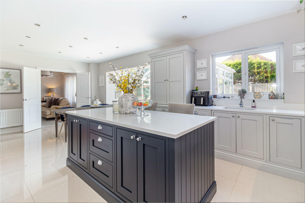 Additional image 28 of Platform Road, Aston Fields, Bromsgrove