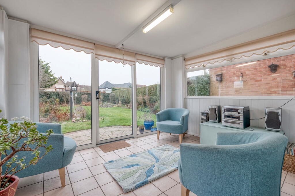 Additional image 7 of Holt Gardens, Studley, B80 7NU