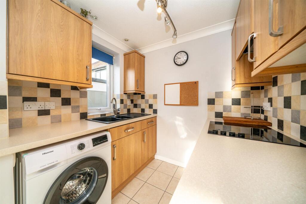 Additional image 4 of Batchwood Drive, St. Albans