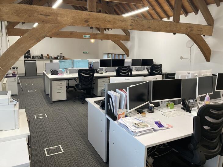 Additional image 8 of The Long Barn, Old Farm Barns, Toft, Cambridge, CB23 2RF