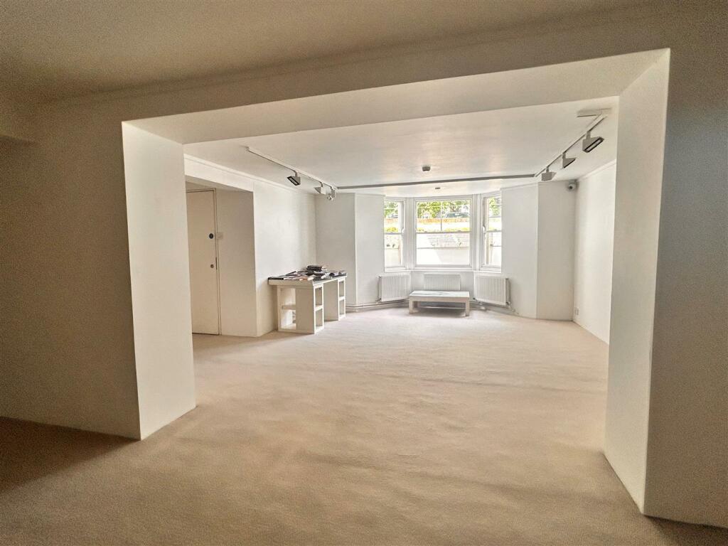 Additional image 7 of St. Andrews Crescent, Cardiff