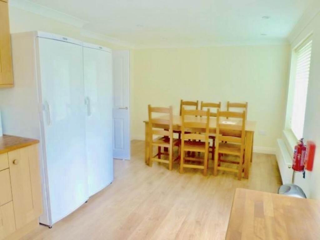 Additional image 4 of Lingholme Close, ,