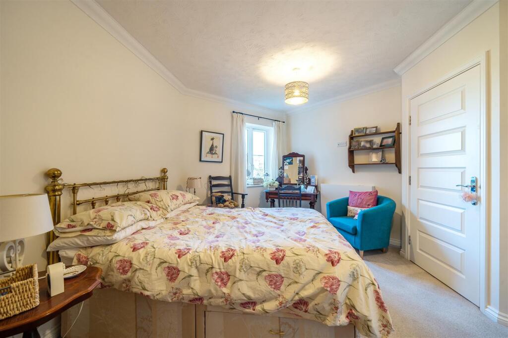 Additional image 7 of Eleanor Lodge, Knowle