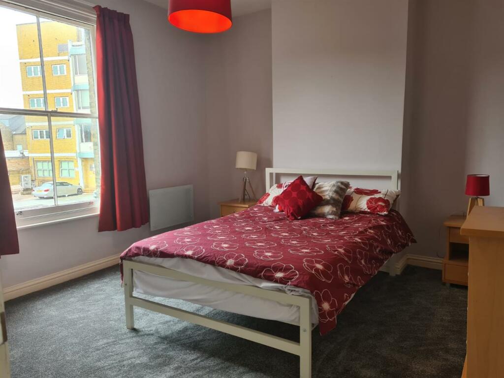 Additional image 6 of Flat 5, 2-4 Norwich Street, Cambridge