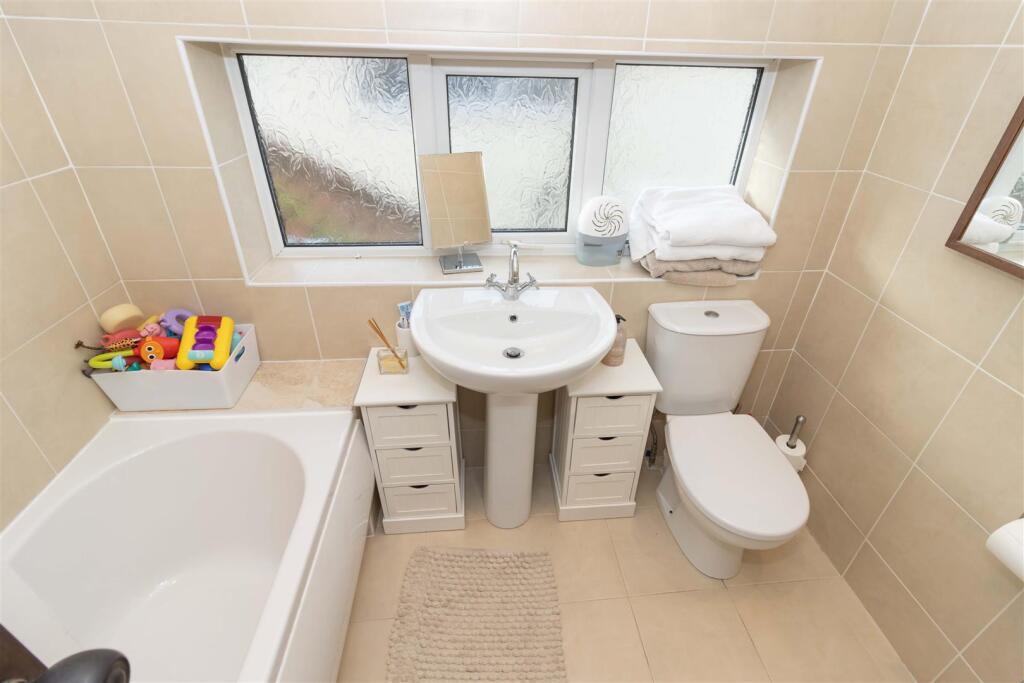 Additional image 7 of Drummond Road, Goring-By-Sea, Worthing