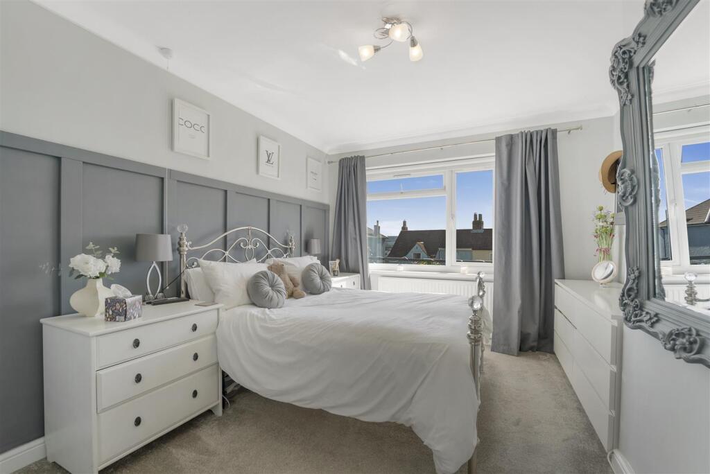 Additional image 9 of Spring Hill, Worle Hillside - DETACHED BUNGALOW WITH ANNEX