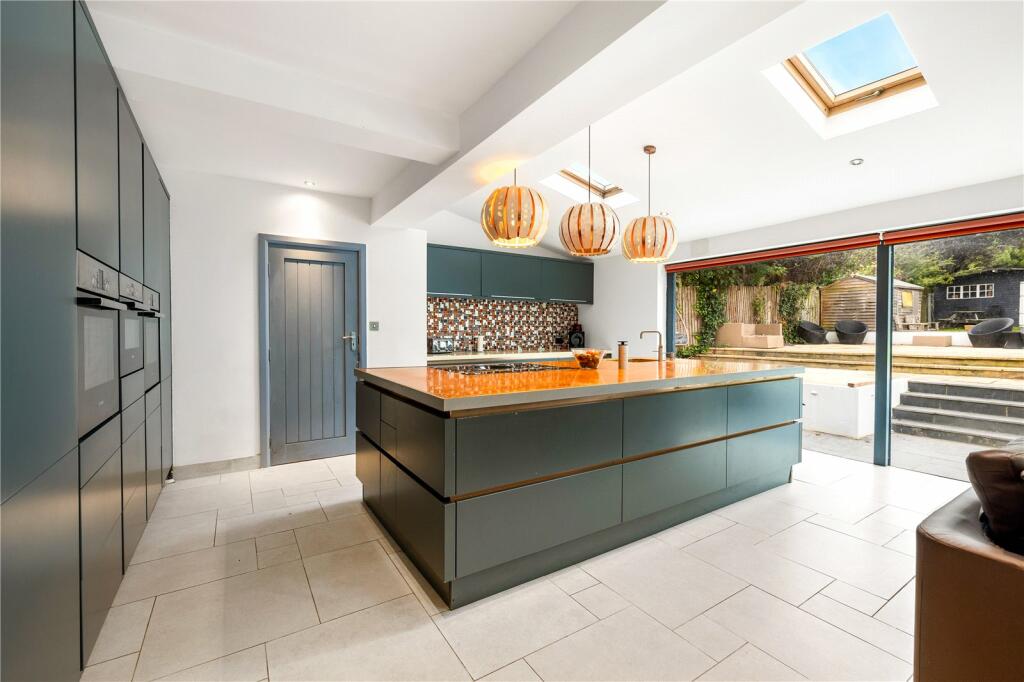 Additional image 32 of Mallory Road, Hove, BN3