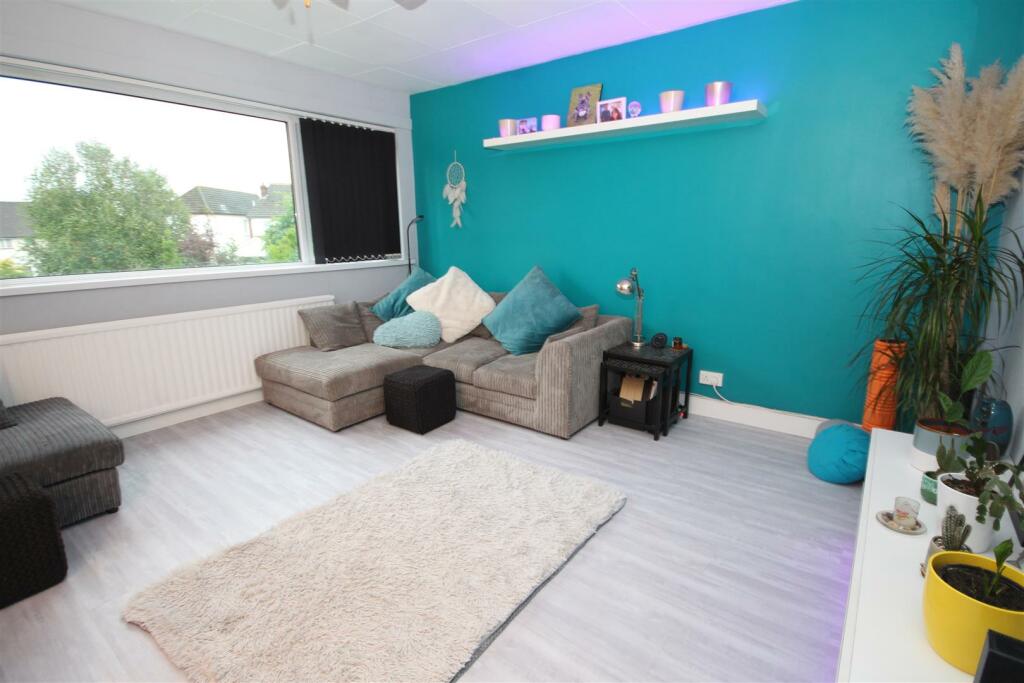 Additional image 3 of Bishops Close, Whitchurch