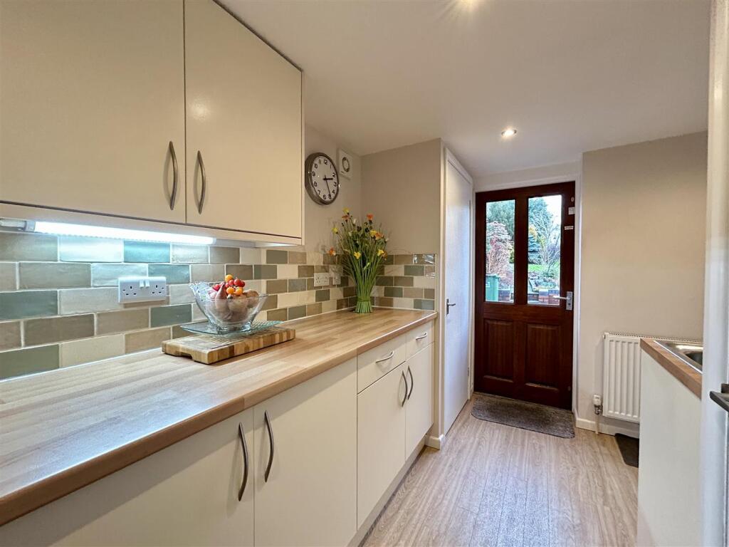 Additional image 20 of Shelton Lane, Halesowen