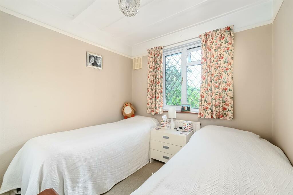 Additional image 14 of London Road, Henfield