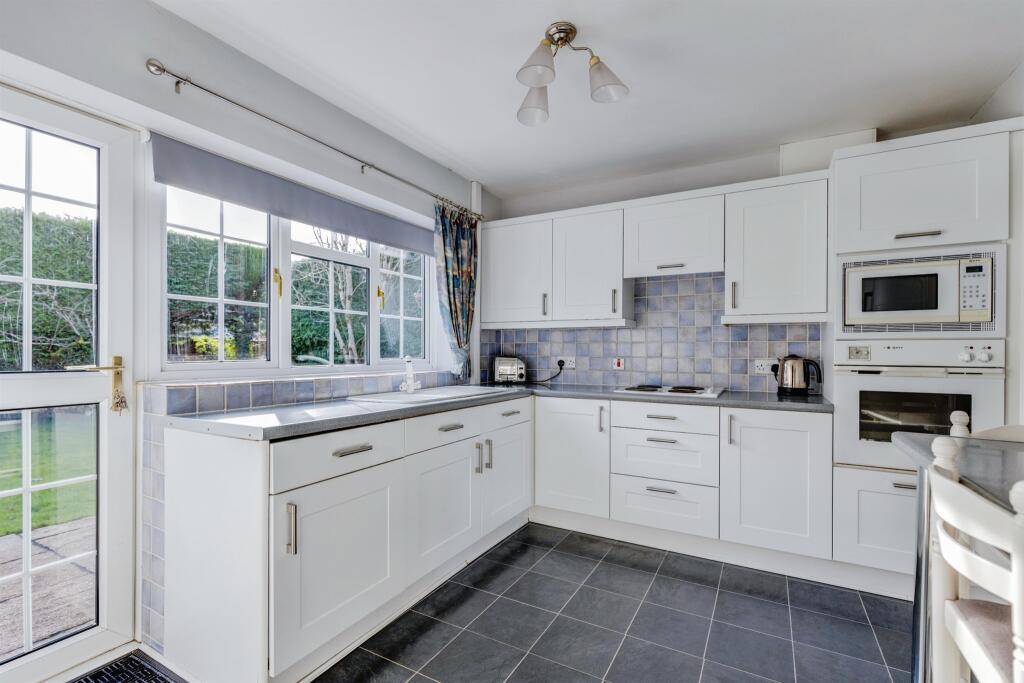 Additional image 28 of Ridgeway, Lisvane, Cardiff