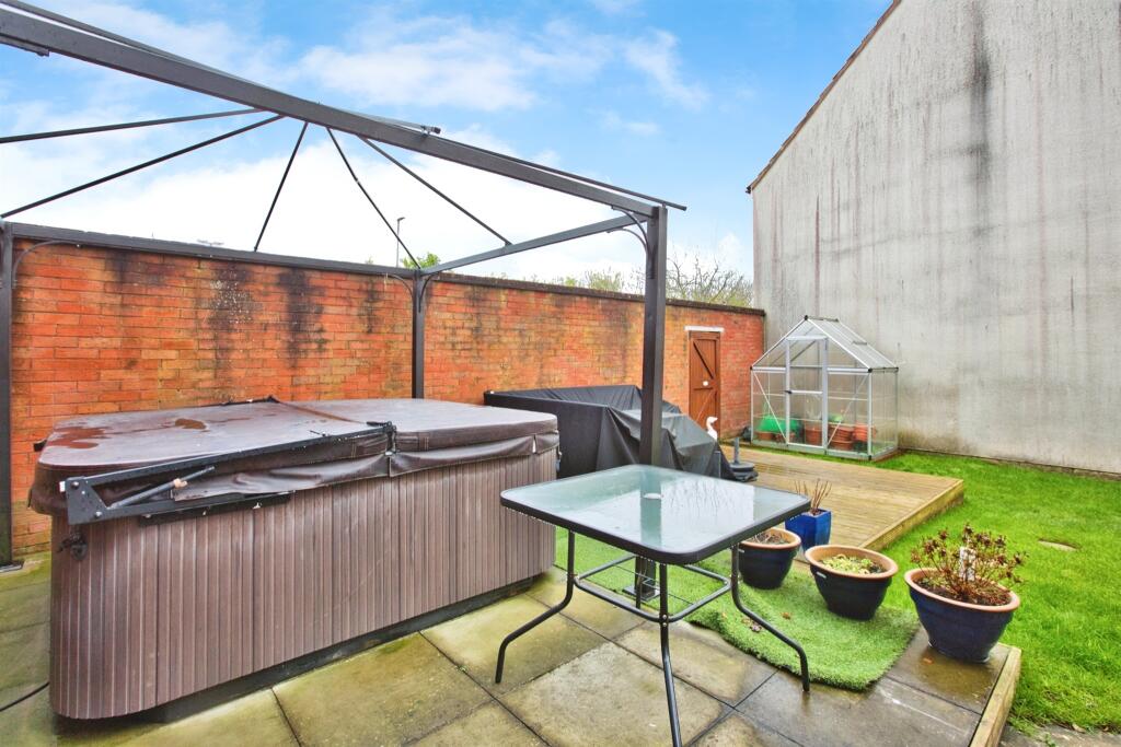 Additional image 13 of Hawks Rise, Yeovil