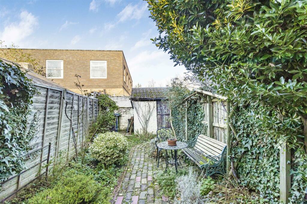 Additional image 15 of Alpha Terrace, Trumpington, Cambridge