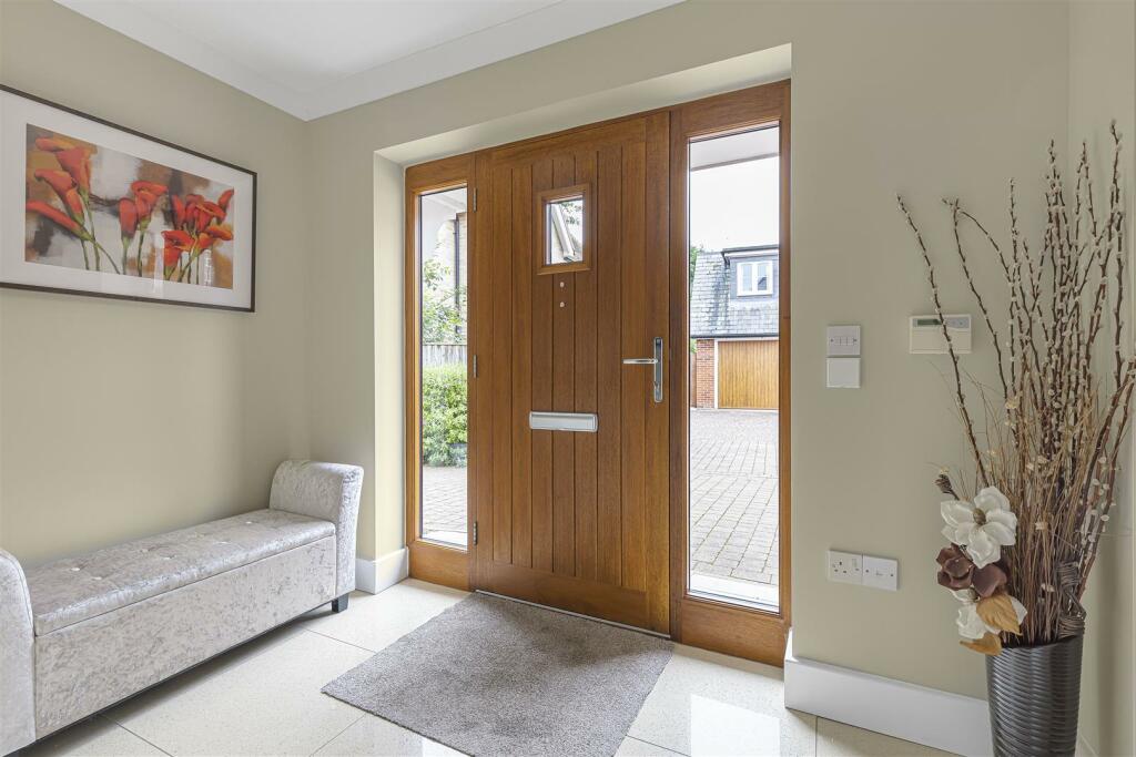 Additional image 3 of Arborfield Drive, Newmarket