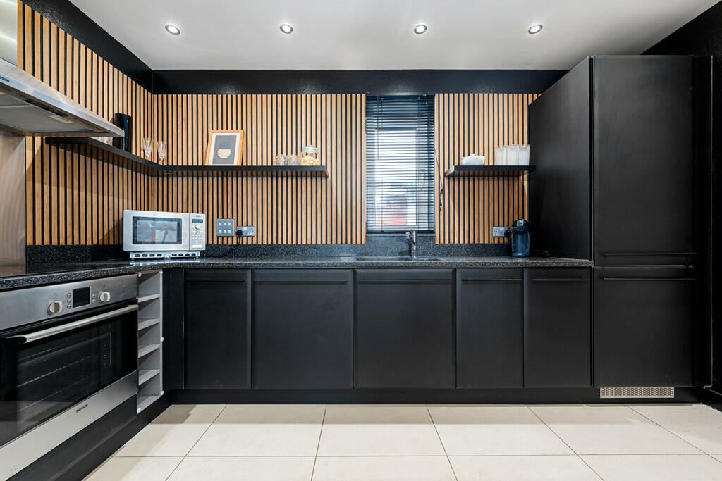 Additional image 14 of Park View, Greyfriars Road, Cardiff